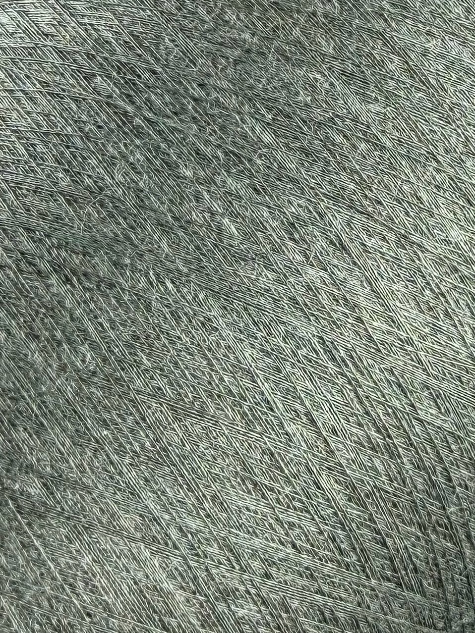 FBSilk – Filati Buratti Art. G3622 3200 m / 100 g – Fil 100% soie tussah col. Vert sauge 41785